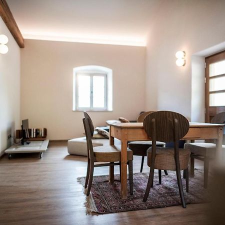 Appartamento Weingut Kornell - Schafferhaus Cosmas Und Zeder Terlano Esterno foto