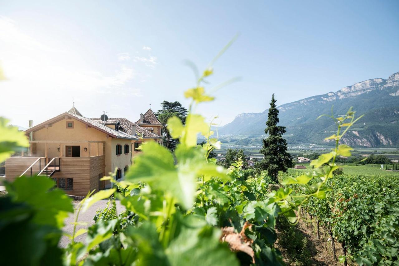 Appartamento Weingut Kornell - Schafferhaus Cosmas Und Zeder Terlano Esterno foto
