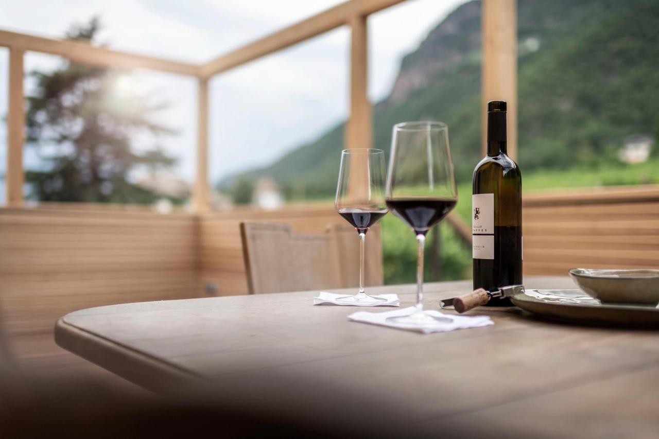Appartamento Weingut Kornell - Schafferhaus Cosmas Und Zeder Terlano Esterno foto